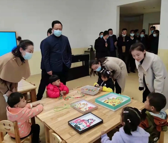 AG�콢�� (�й���½) Apple Store